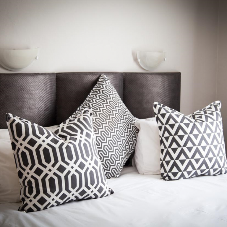 15241429 1199485616799485 7882439735262283010 n 768x768