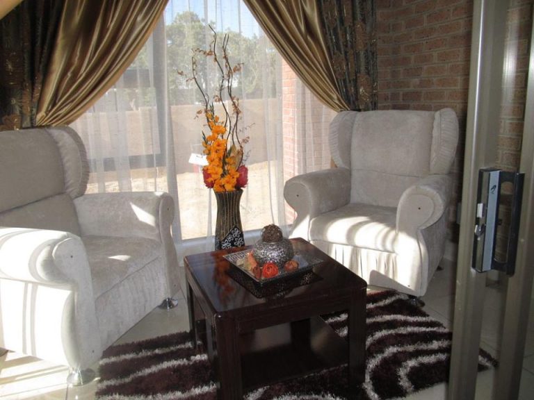 11205557 1781471572079730 3508088029509345428 n 768x576